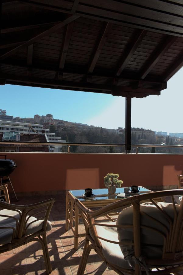 Medius Park Apartment Szandanszki Kültér fotó